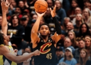 米切尔爆发新星，爆发新星刷新纪录，命运悬念球队迎来希望！