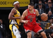 爵士惊艳全场，鹈鹕助攻爆棚，字母哥逆转取胜！的简单介绍