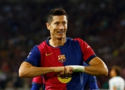 莱万多夫斯基重返赛场，锐不可当首场状态出色，切尔西观众沸腾！